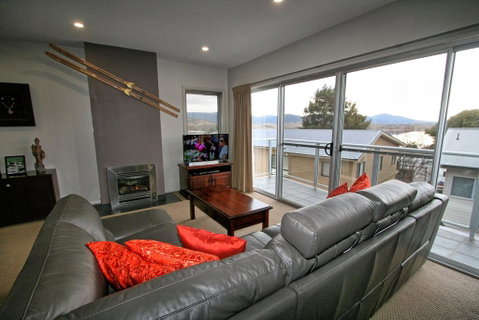 Opus 1/10 Poly Cow Lane - Yamba Accommodation 0