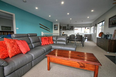 Opus 1/10 Poly Cow Lane - Yamba Accommodation 1