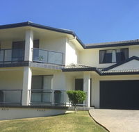 Orana Beach holiday home at Boat habour - Yamba Accommodation