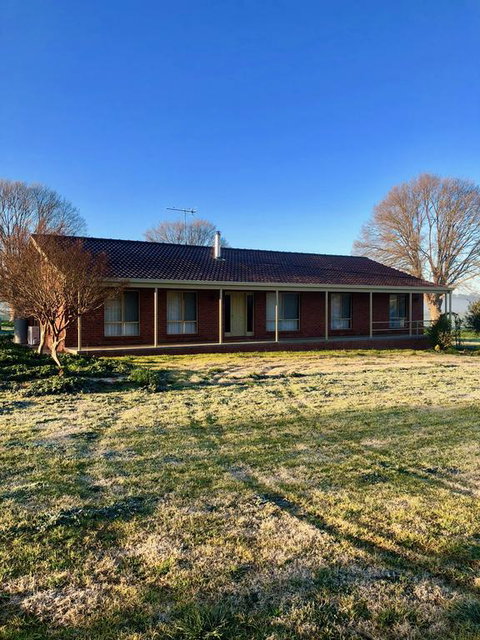 Ovens Riverview Homestead - Yamba Accommodation 3