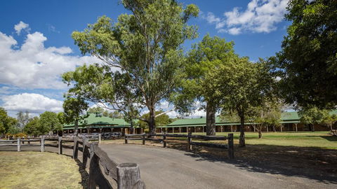 Overlander Homestead Motel - Yamba Accommodation 0