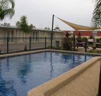 Overlander Hotel Motel - Yamba Accommodation