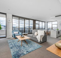Oversized Luxe 1 Bedder - Amazing Barton - Gym - Yamba Accommodation