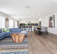 Pacific Paradise No.28 Anna Bay - Yamba Accommodation