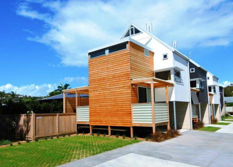 Pacific Terraces 1, 38 Pacific Street - Yamba Accommodation 2