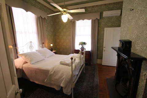 Palm House - Yamba Accommodation 3