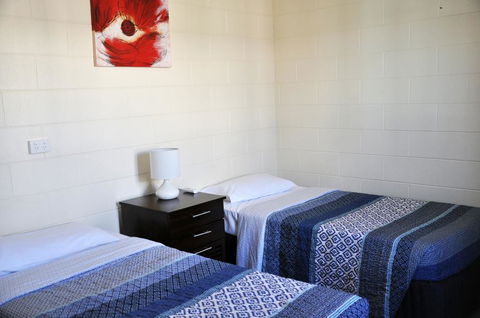 Palm Waters Holiday Villas - Yamba Accommodation 2