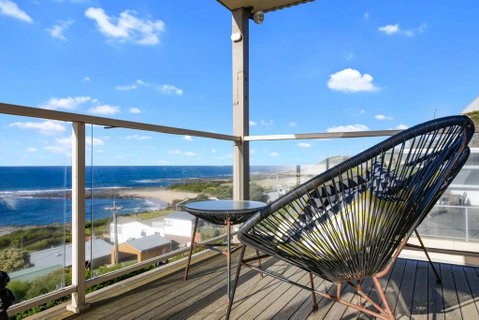 PANORAMA VIEWS - Spectacular Ocean Views - Yamba Accommodation 0