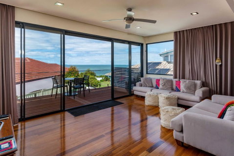 Panoramic Views From Private Roof Top Deck - Yamba Accommodation 0