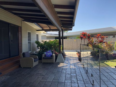 Paradise Retreat - Yamba Accommodation 2