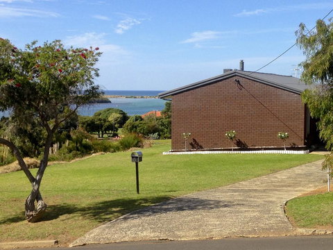 Paradise View - Yamba Accommodation 3