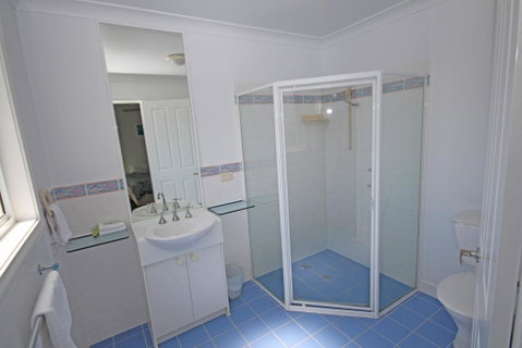 Paradise Waters - No. 19 - Yamba Accommodation 1
