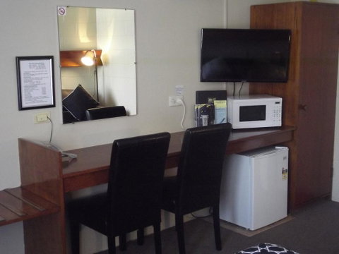 Parkside Motel Morwell - Yamba Accommodation 2