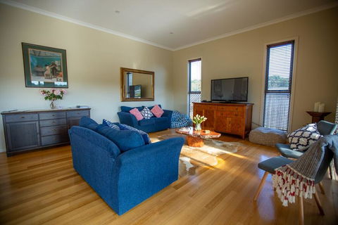 Paula's Place 8 Ti Tree Close Robe - Yamba Accommodation 3