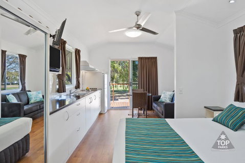 Pelican Rest Tourist Park - Yamba Accommodation 0