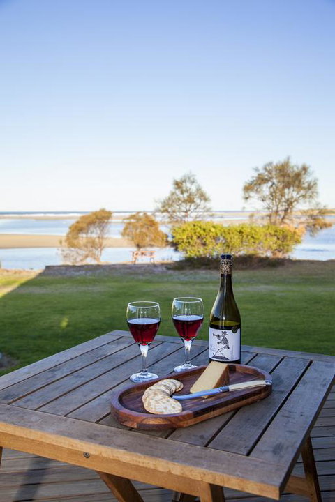 Pelican Sands Scamander - Yamba Accommodation 3