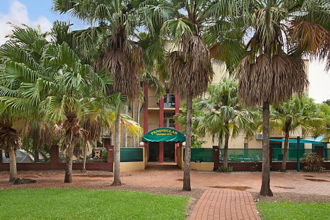 Peninsular Apartments - Yamba Accommodation 0