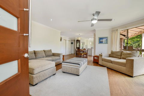 Perfect Family Escape In Mountain Creek - Yamba Accommodation 1