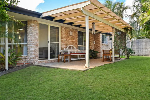 Perfect Family Escape In Mountain Creek - Yamba Accommodation 3