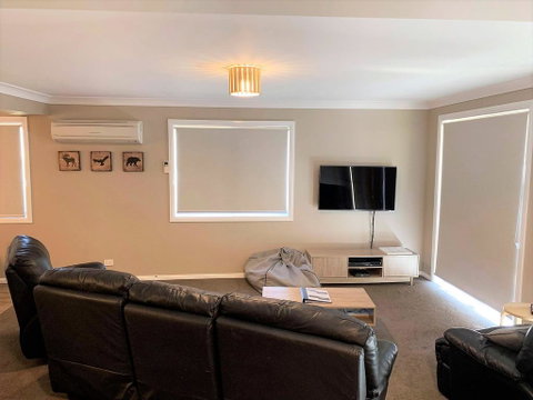 Petersdorf 2 - Jindabyne Townhouse - Yamba Accommodation 3