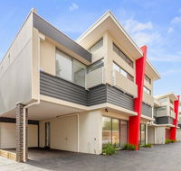 Phillip Island Townhouses - Yamba Accommodation