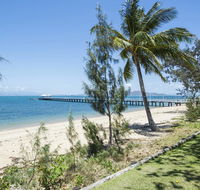 Picnic Bay Apartments Unit 3 - Yamba Accommodation