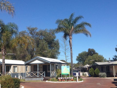 Pinjarra Caravan Park And Cabins - Yamba Accommodation 0