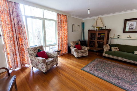 Point Lonsdale Beach House - Yamba Accommodation 2