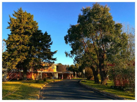Poplars Inn Mittagong - Yamba Accommodation 2