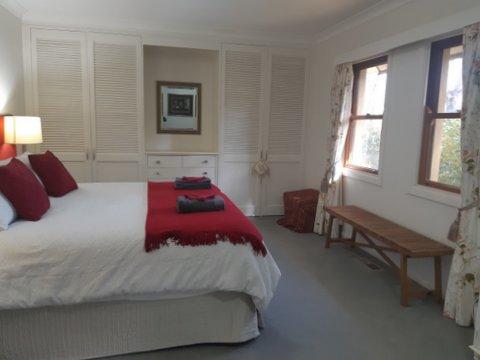 Poppies - Yamba Accommodation 3