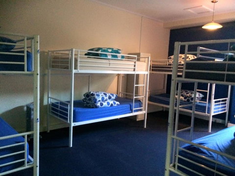 Port Adelaide Backpackers - Yamba Accommodation 2