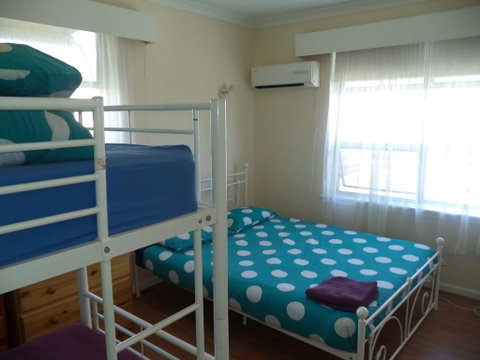 Port Adelaide Backpackers - Yamba Accommodation 3
