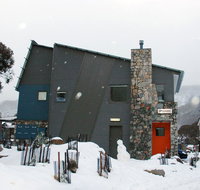 Powder 2B - Yamba Accommodation