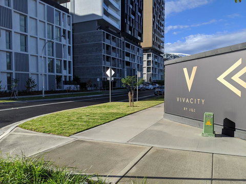 Presidential 3-bed 2-bath, Balcony, With Pool Included - Yamba Accommodation 1
