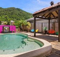 Private Large Cairns Family Home Rainforest Views - Yamba Accommodation