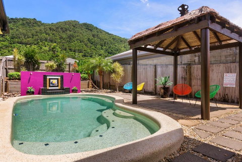 Private Large Cairns Family Home, Rainforest Views - Yamba Accommodation 0
