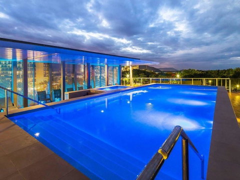 Privately Owned Hotel Room By Cairns Marina 222 - Yamba Accommodation 3