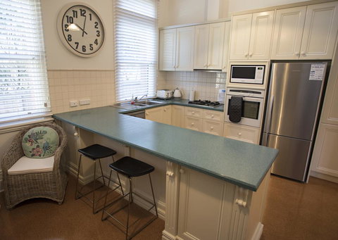 QPO QUEENSCLIFF - Yamba Accommodation 1