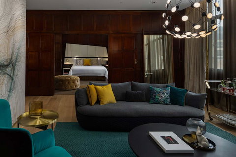 QT Sydney - Yamba Accommodation 0