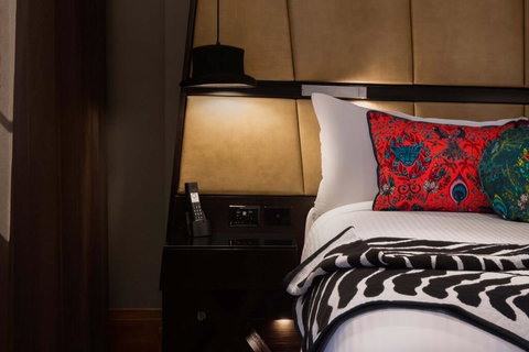 QT Sydney - Yamba Accommodation 1