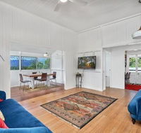 Quaint Cottage In The Edge - Yamba Accommodation