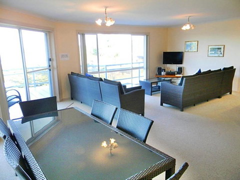 QUAYS 6 - Yamba Accommodation 3