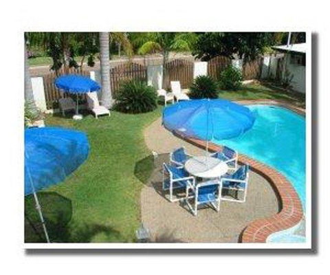 Queens Beach Hotel - Yamba Accommodation 2