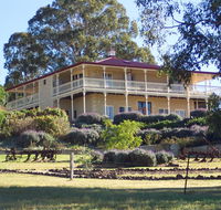 R on the Downs BnB  Cottages - Yamba Accommodation
