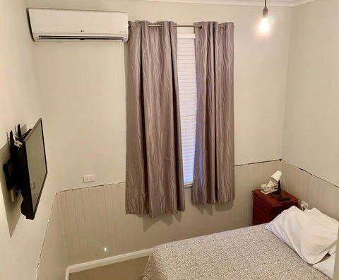 Railway Heritage Home - Yamba Accommodation 0