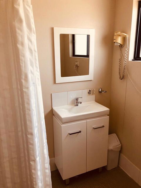 Red Cedar Motel - Yamba Accommodation 3