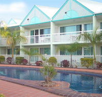 Reef Adventureland Motor Inn - Yamba Accommodation