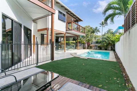 Reeflections Holiday Villas - Yamba Accommodation 0