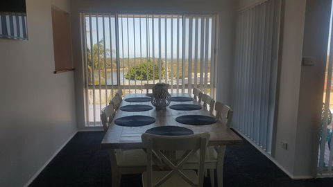 Relax And Chillax At Happi Dayz Retreat - Yamba Accommodation 3