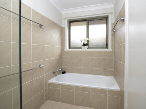 Relaxing Waterfront Property In Quiet Location - Yamba Accommodation 2